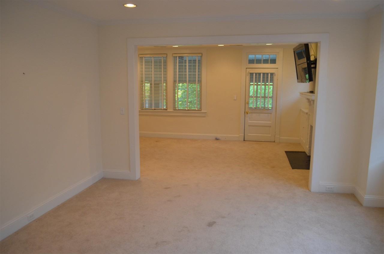 621 W Princess Anne Rd #2 - Photo 7 of 23