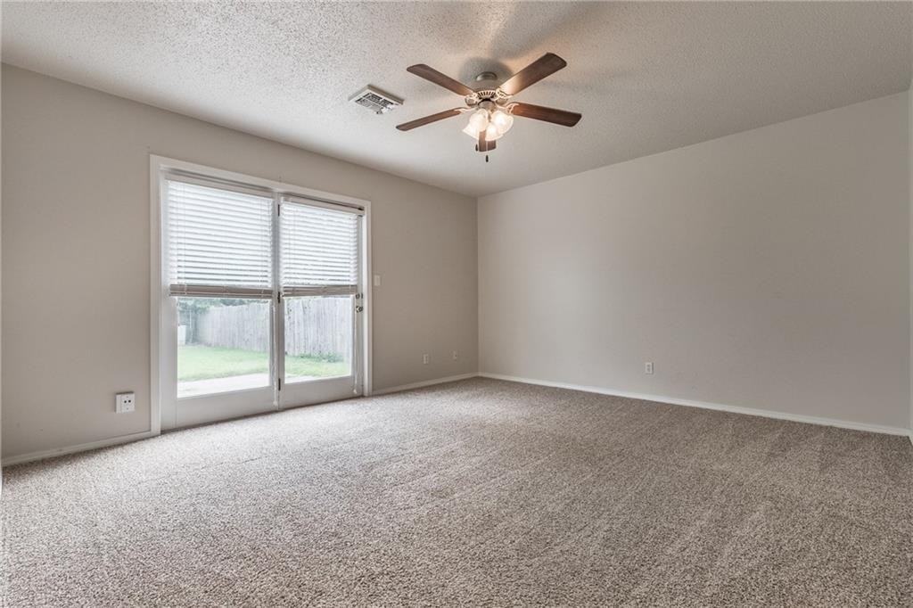 9 Shirley Ln #1 - Photo 2 of 10