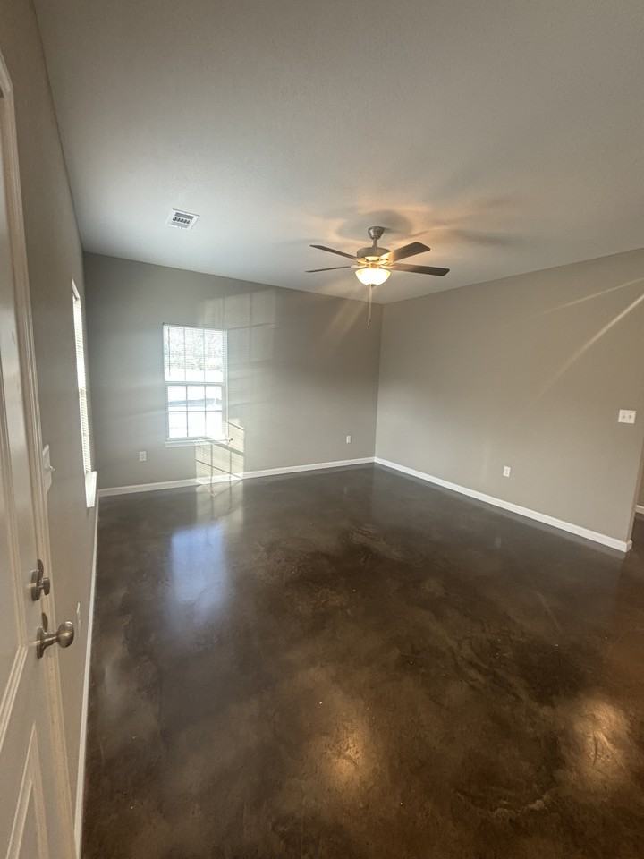 4299 Holcomb #394 - Photo 3 of 15