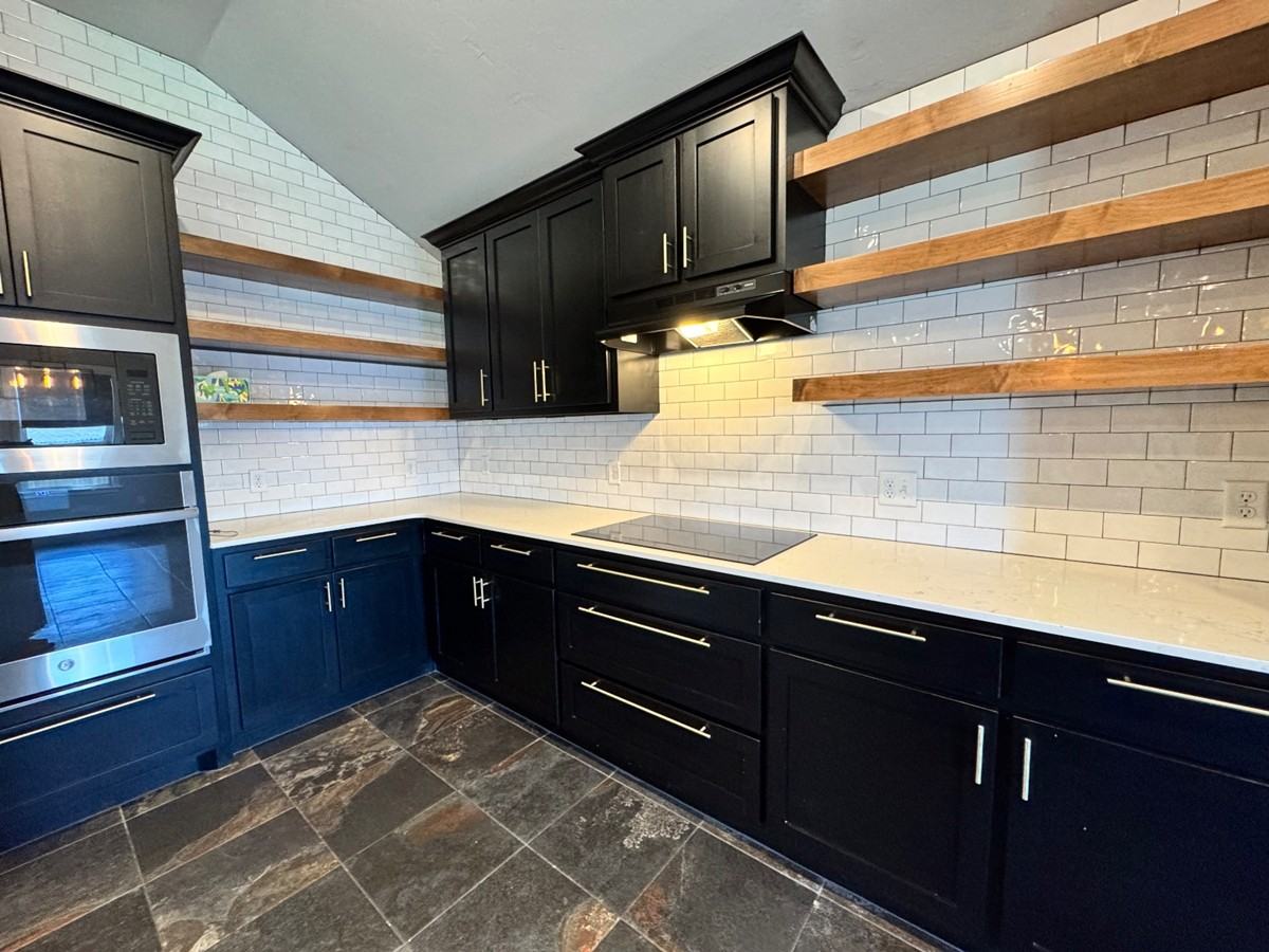 1104 Black Mesa Rd #1 - Photo 6 of 26