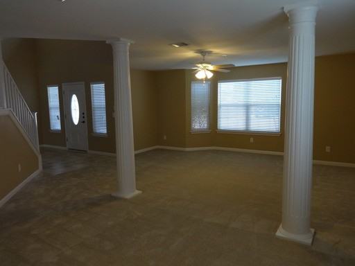 113 Silver Lace Ln - Photo 3 of 20