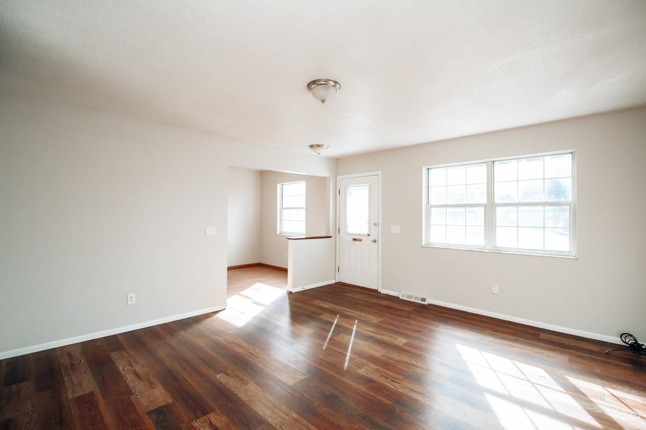 653 Williamsville Ave #NA - Photo 2 of 20