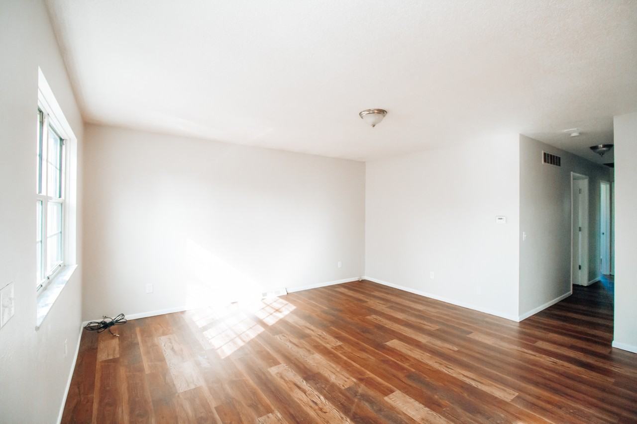 653 Williamsville Ave #NA - Photo 3 of 20