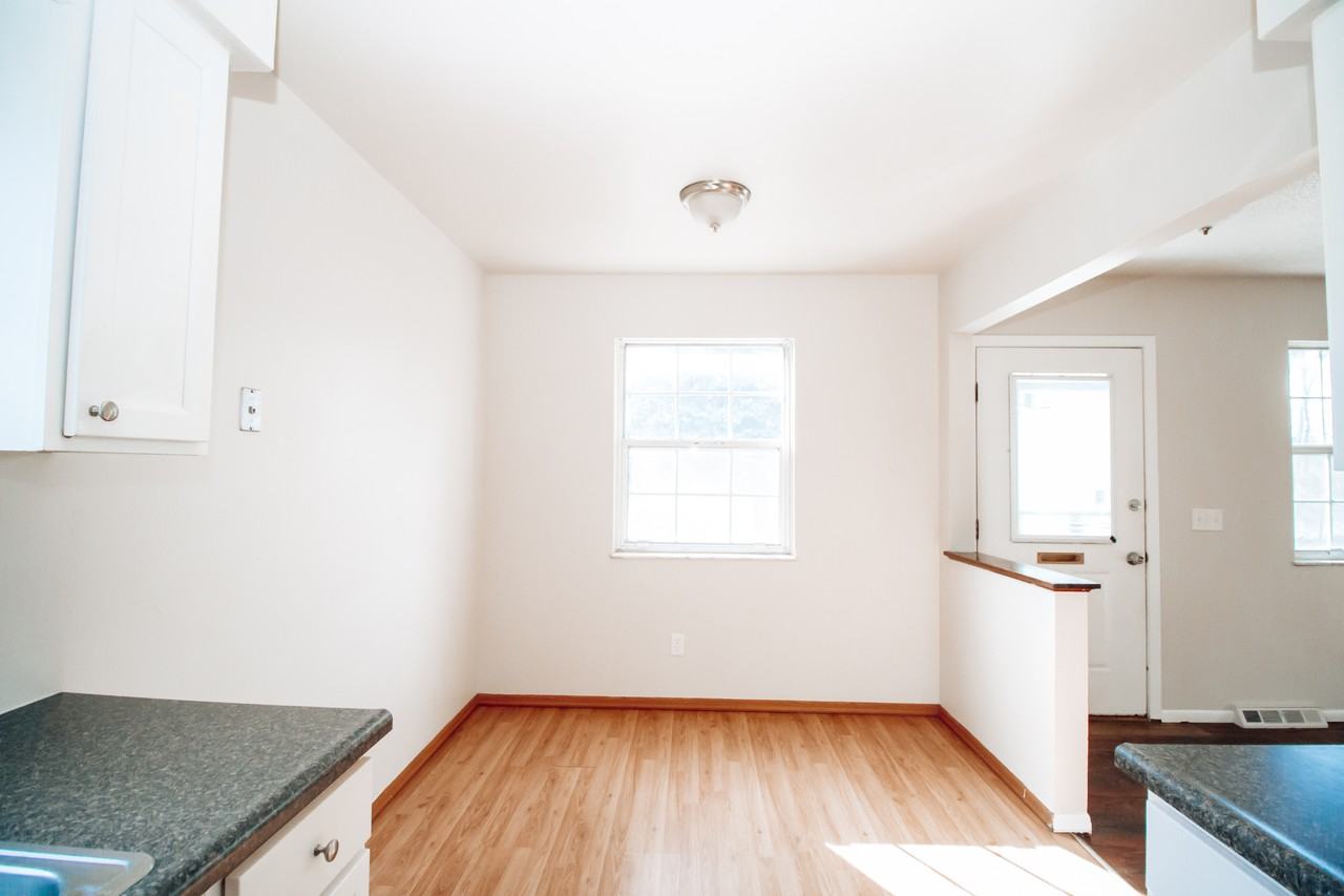 653 Williamsville Ave #NA - Photo 5 of 20