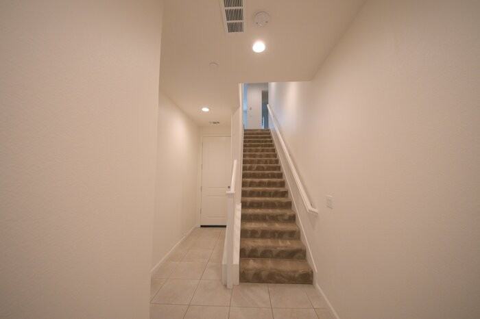 5590 El Dorado Ln - Photo 4 of 48