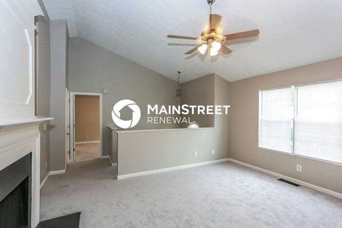 991 Alford Ct - Photo 3 of 17