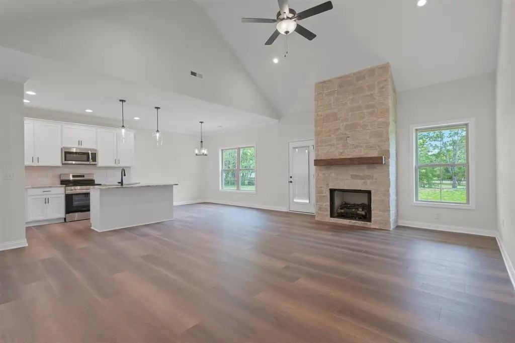 3416 Southall Blvd #NA - Photo 3 of 18