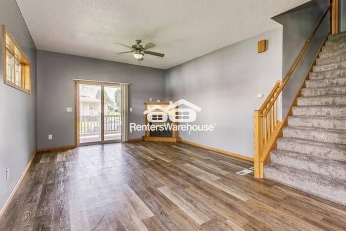 8657 Tessman Cir N - Photo 4 of 28