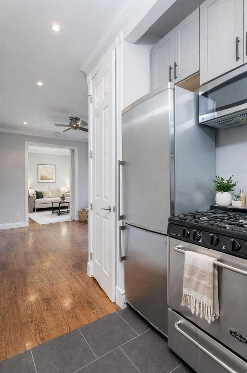 235 Elizabeth St #5E