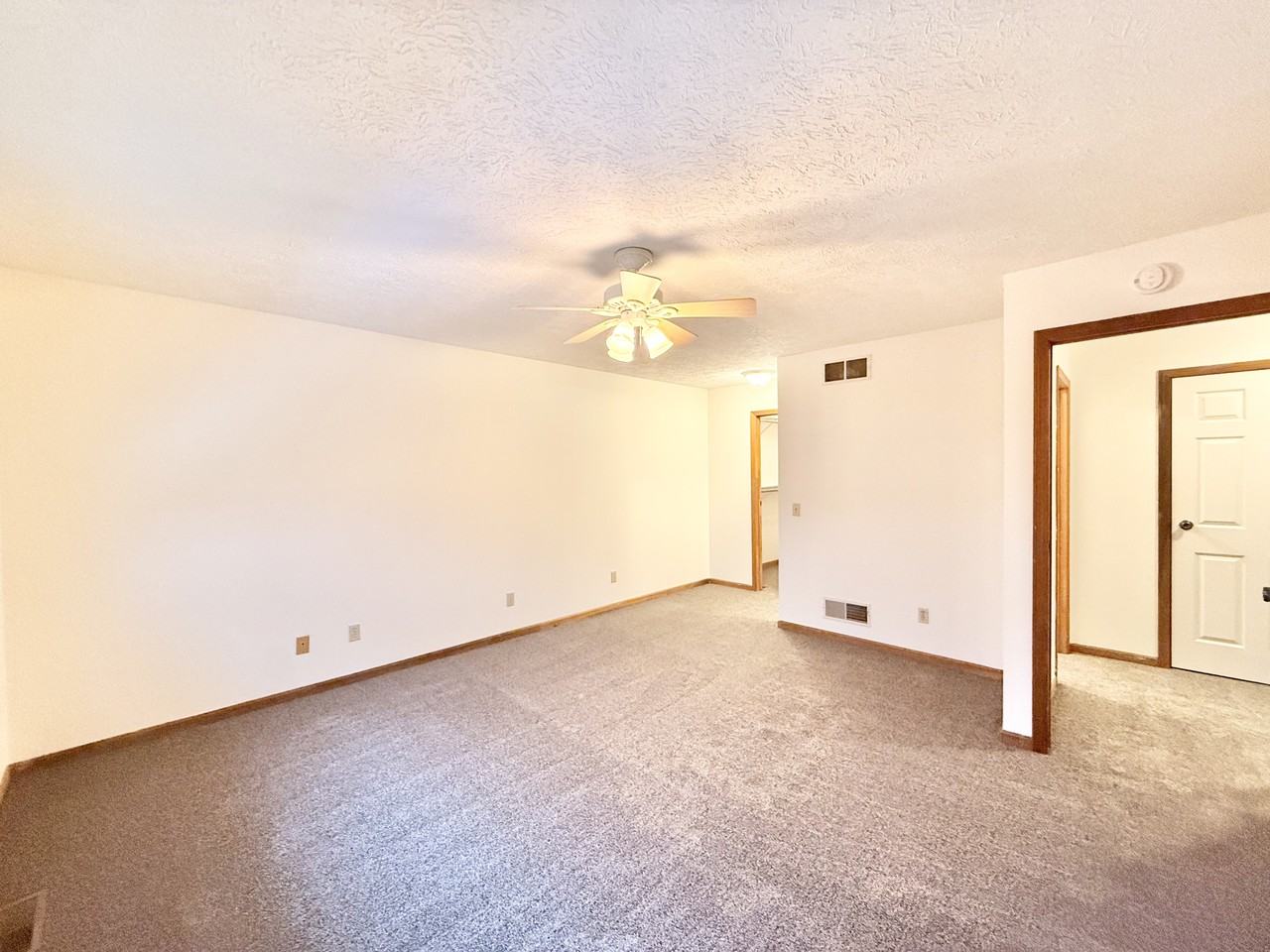 5945 Frank Ave Nw #5945 - Photo 6 of 20