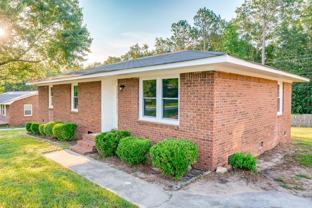 216 Cross Hill Rd - Photo 1 of 1