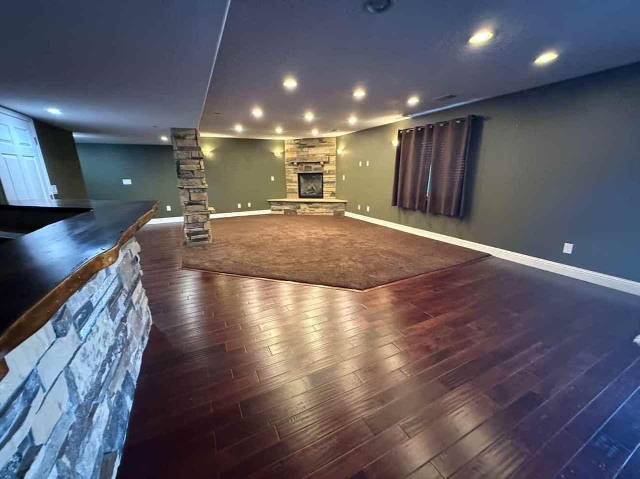 1138 Lakecrest Ct #NA - Photo 2 of 20