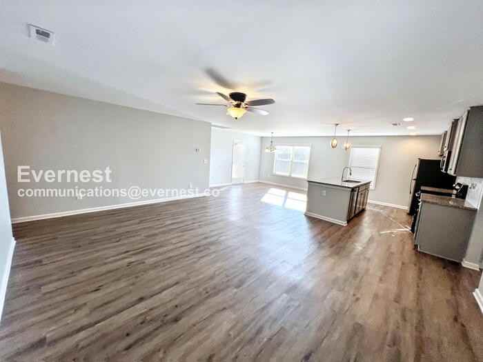 264 Fenrose Dr - Photo 5 of 21