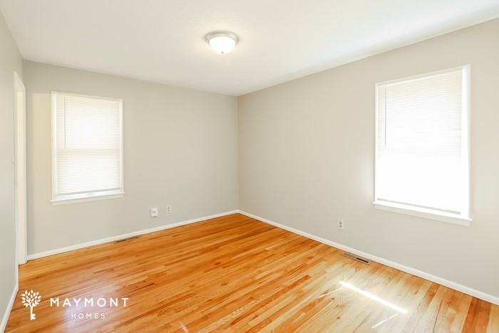 9317 Eastern Ave - Photo 7 of 12