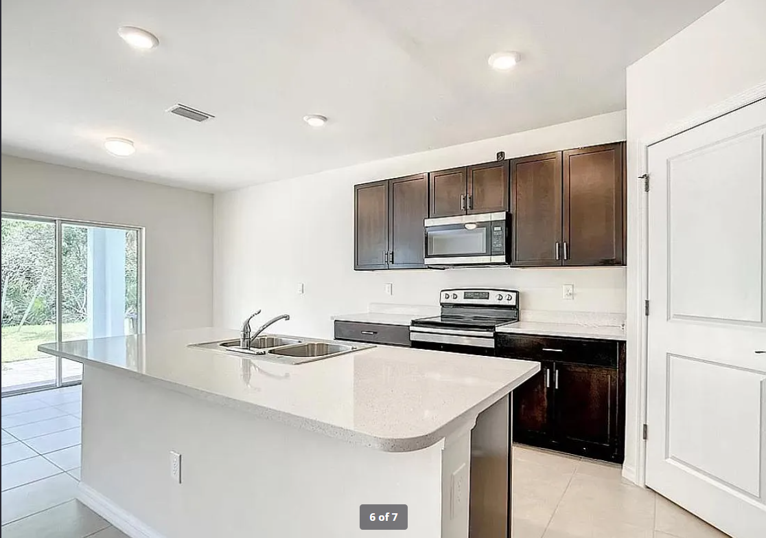 18504 Marlin Kite Ln #NA - Photo 3 of 4