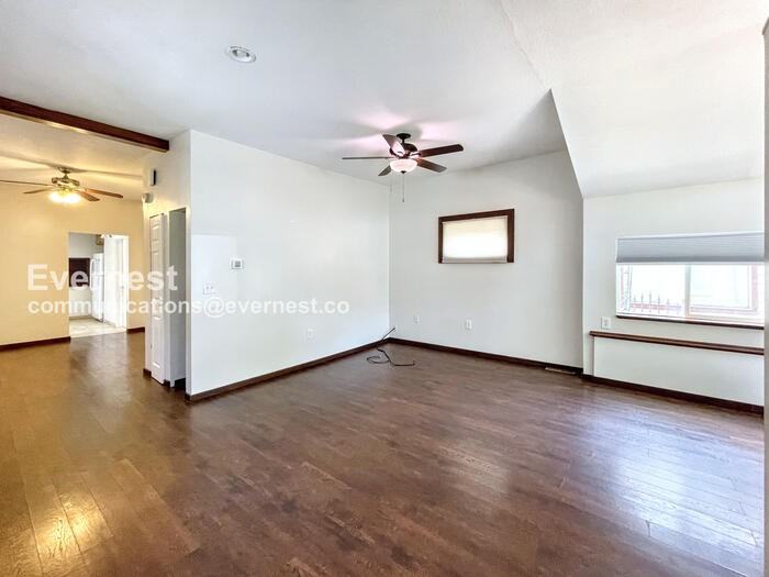 1336 Kalamath St - Photo 4 of 21