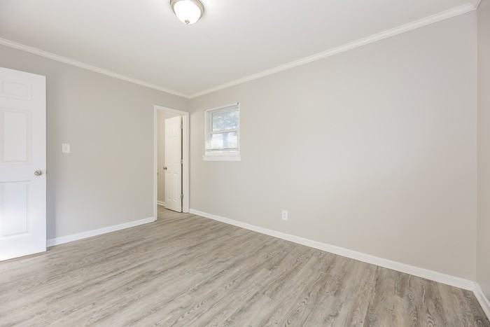 122 Winterhaven Rd - Photo 6 of 11