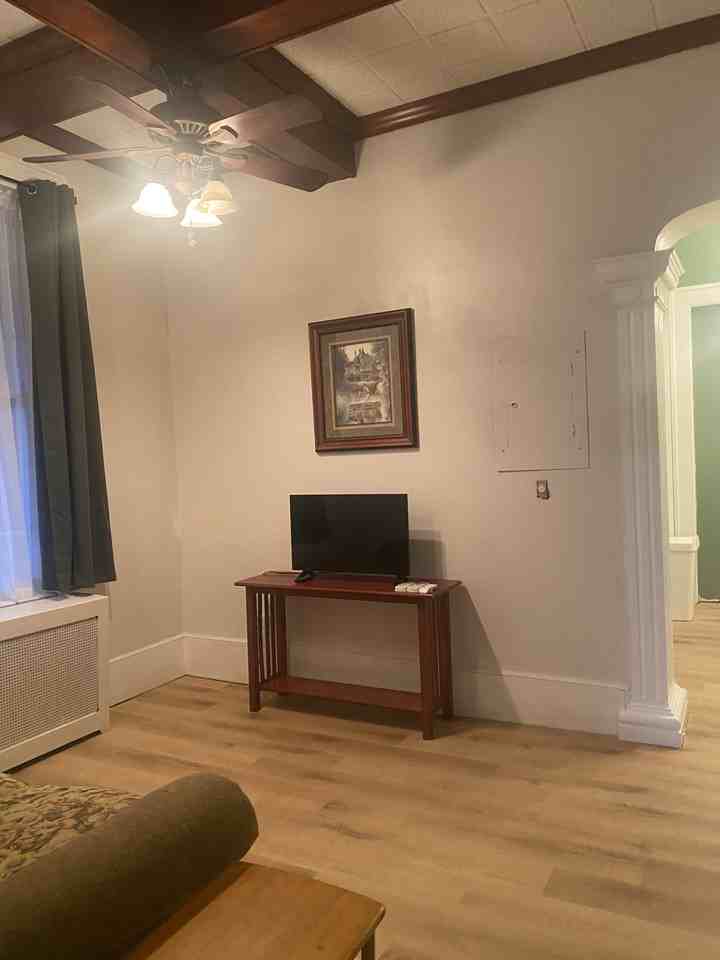 112 N Harrisburg St #C - Photo 6 of 11