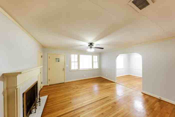 3556 Dalraida Pkwy - Photo 3 of 11