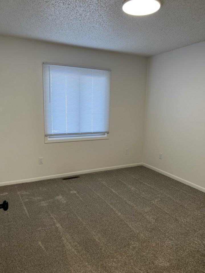 5324 Jennifer Dr #5324 - Photo 7 of 9