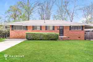 featured image of 319 Oak Ln