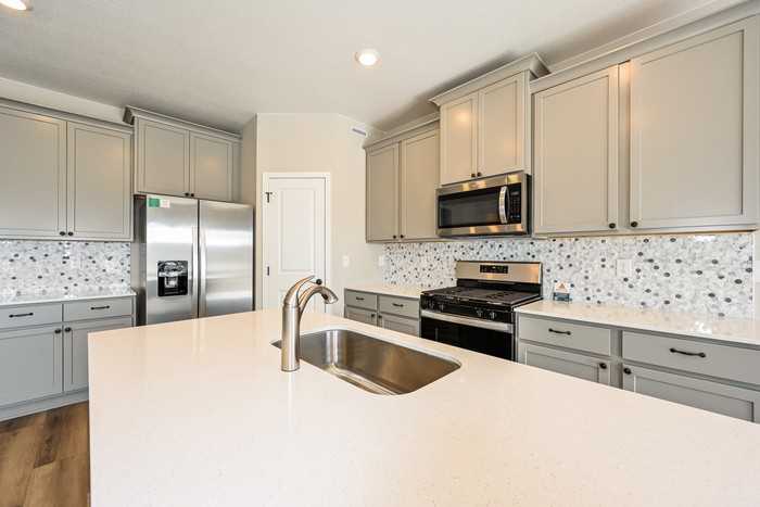 17734 E 94th Dr - Photo 6 of 16