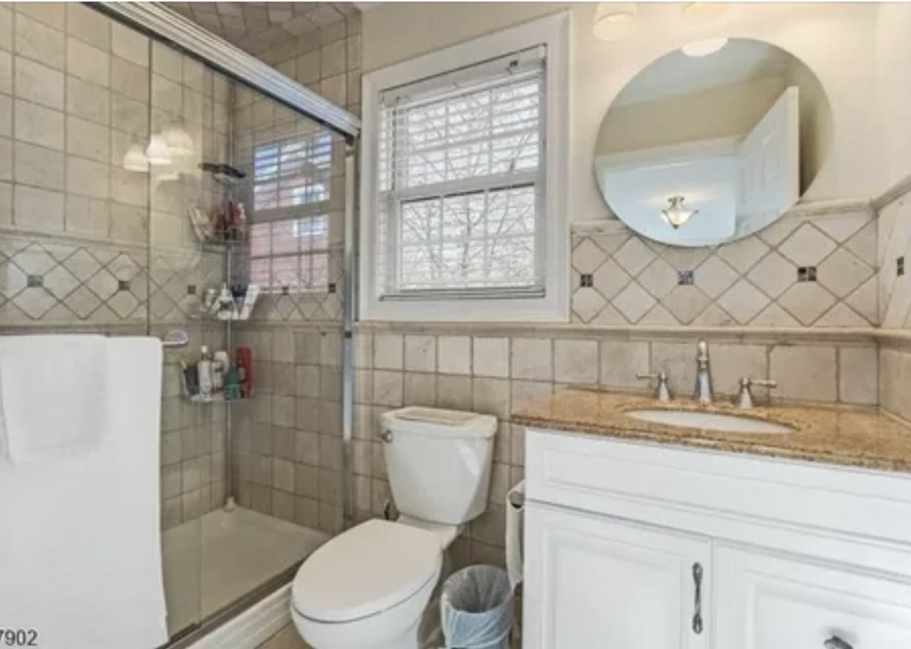 530 Hort St #NA - Photo 7 of 12