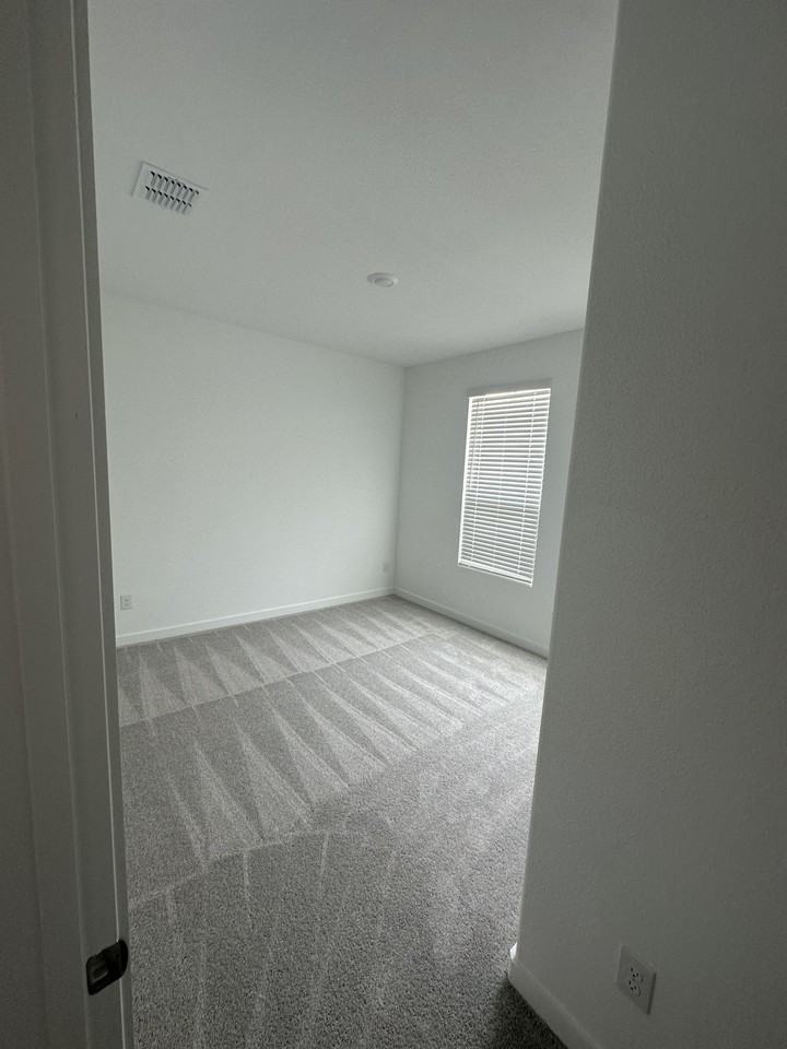 1916 Monchino Pl #NA - Photo 5 of 10