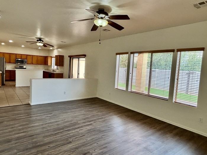 160 N Pottebaum Rd - Photo 7 of 47