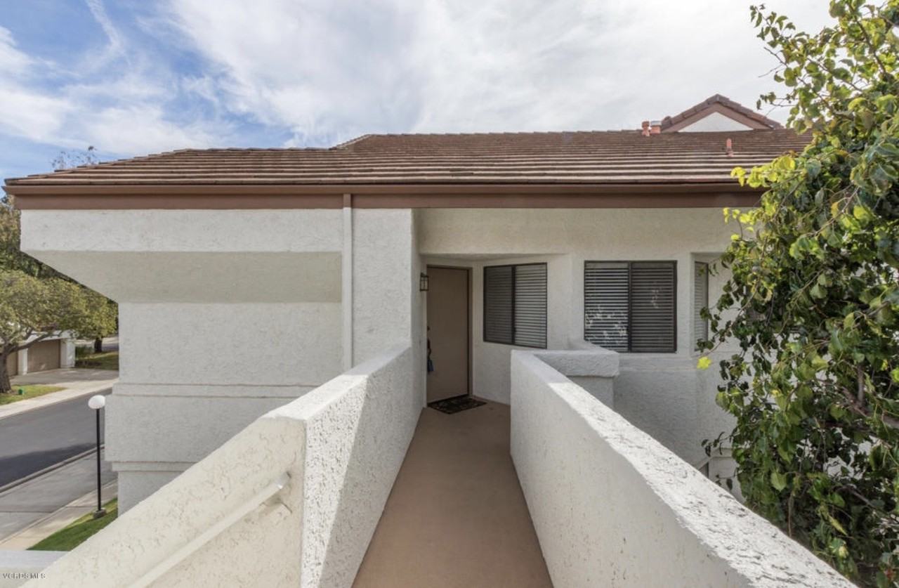 1137 Mission Verde Dr - Photo 2 of 20