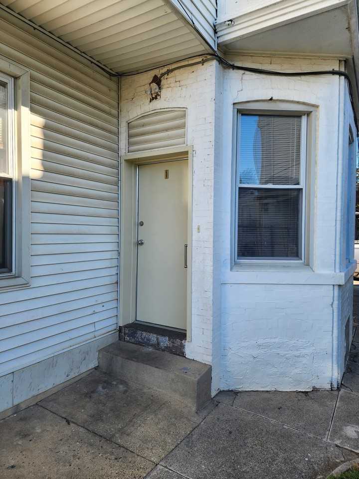 4932 Duffield St #1 - Photo 2 of 10