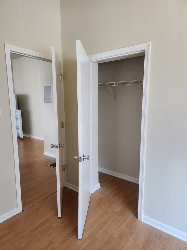 4932 Duffield St #1 - Photo 4 of 10