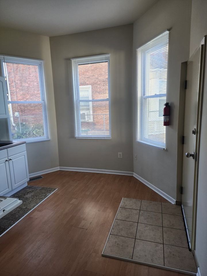 4932 Duffield St #1 - Photo 5 of 10