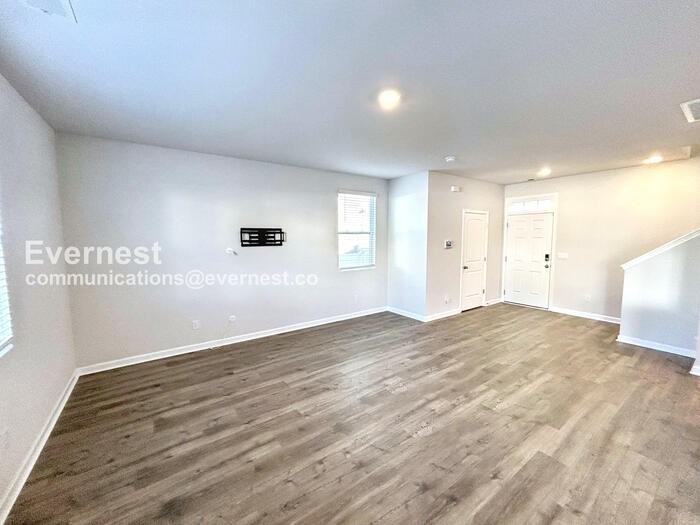 1819 Wellwood Ln #279 - Photo 7 of 29