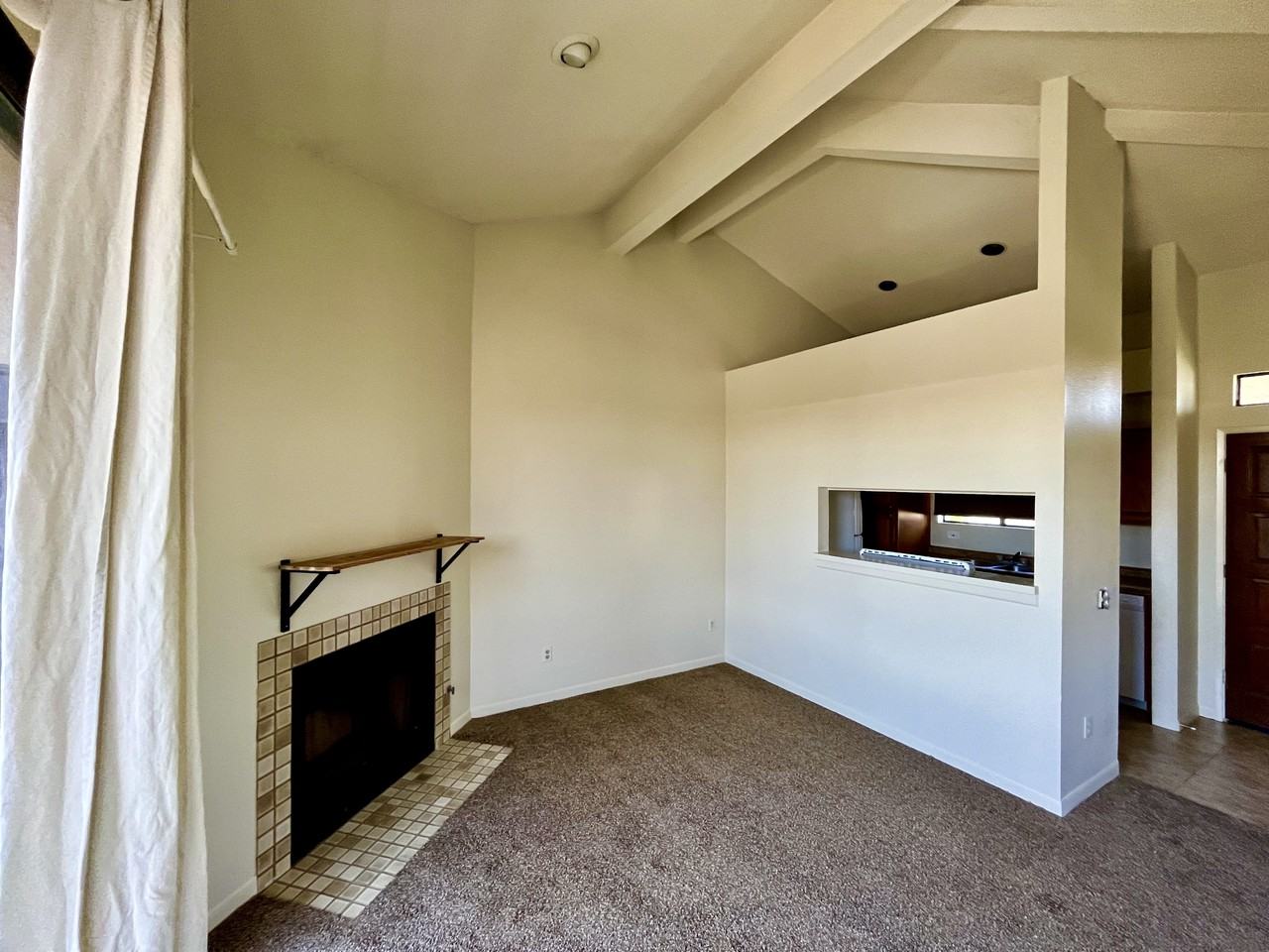 4474 Cleveland Ave #4 - Photo 4 of 9