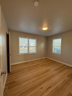 1971 Roslyn St - Photo 7 of 14