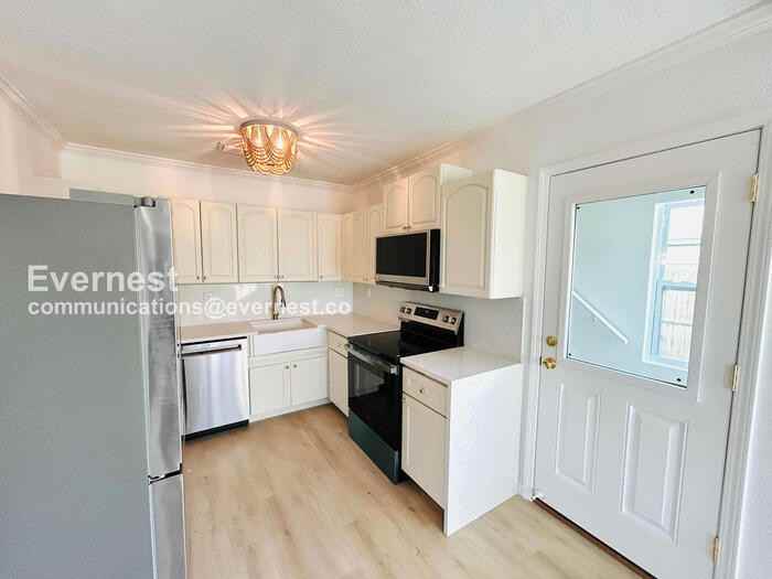 3032 56th St S - Photo 4 of 36