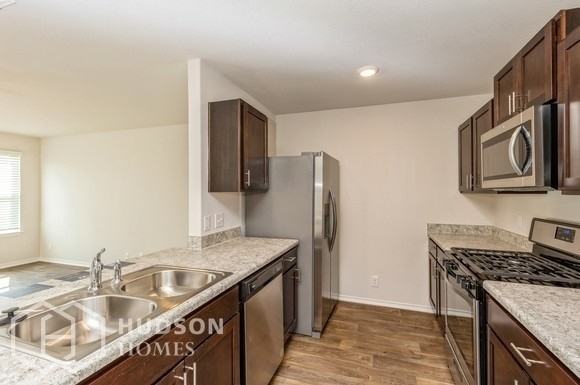 10030 Side Oats - Photo 7 of 23