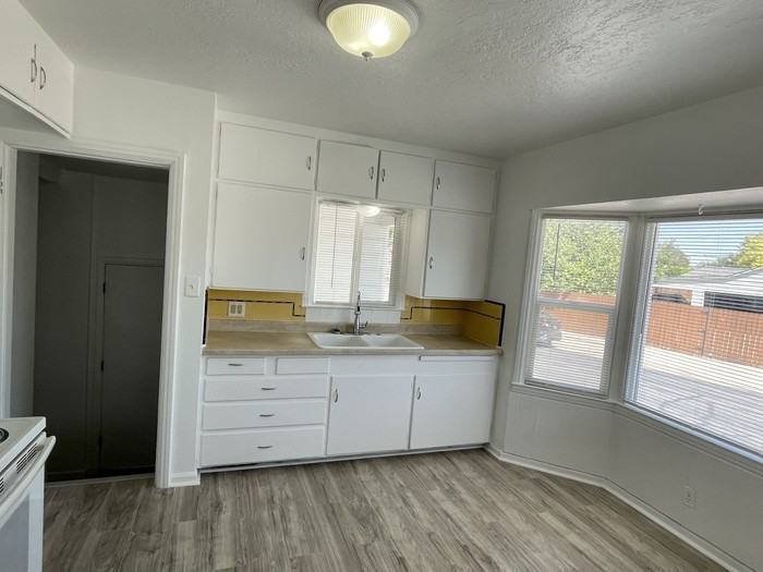 4880 S Wasatch St - Photo 4 of 15