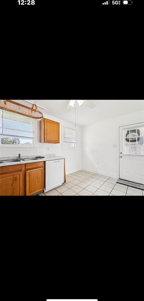 347 Olive Dr #NA - Photo 5 of 11