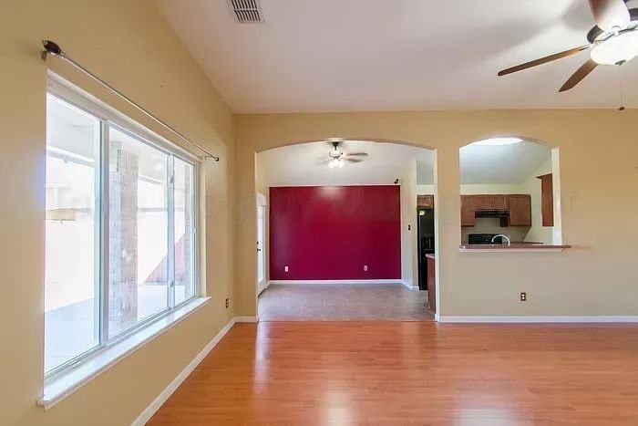 3609 Venera St #NA - Photo 2 of 17