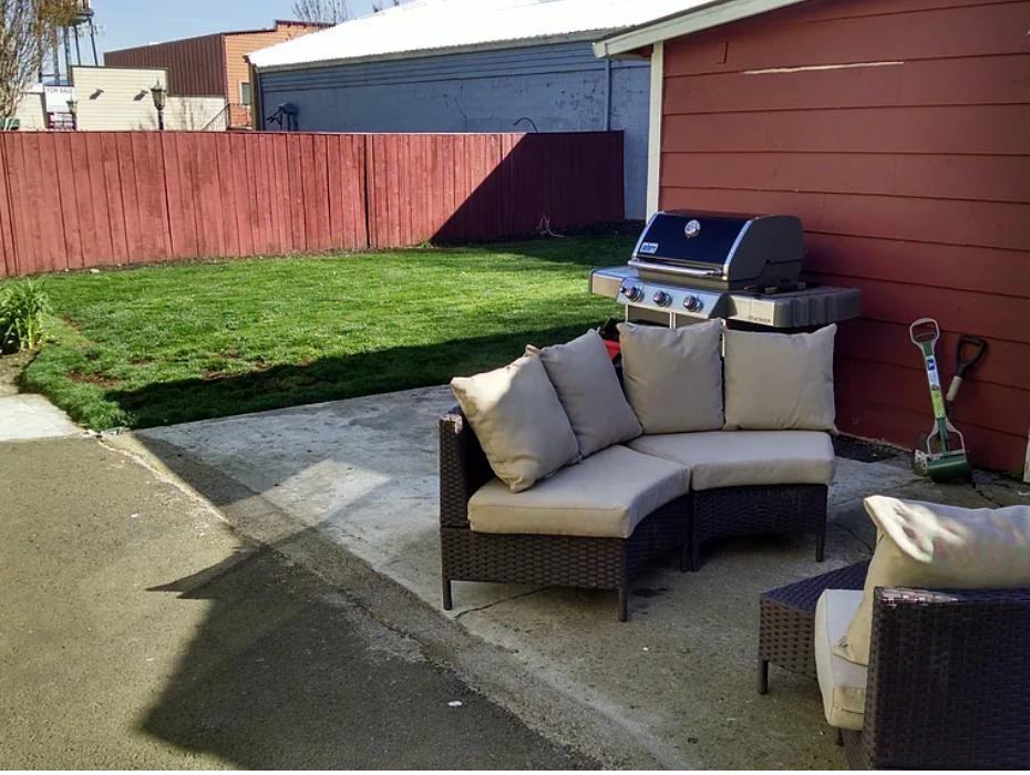 36M - SE Harlow - Troutdale - Photo 3 of 3