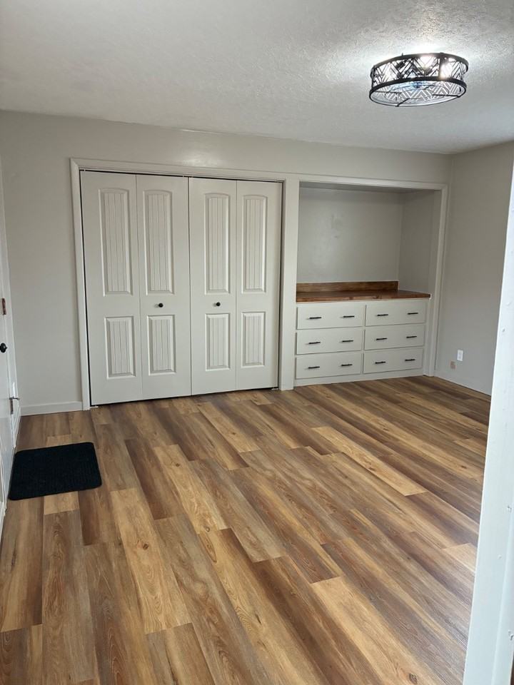 609 J St - Photo 5 of 10