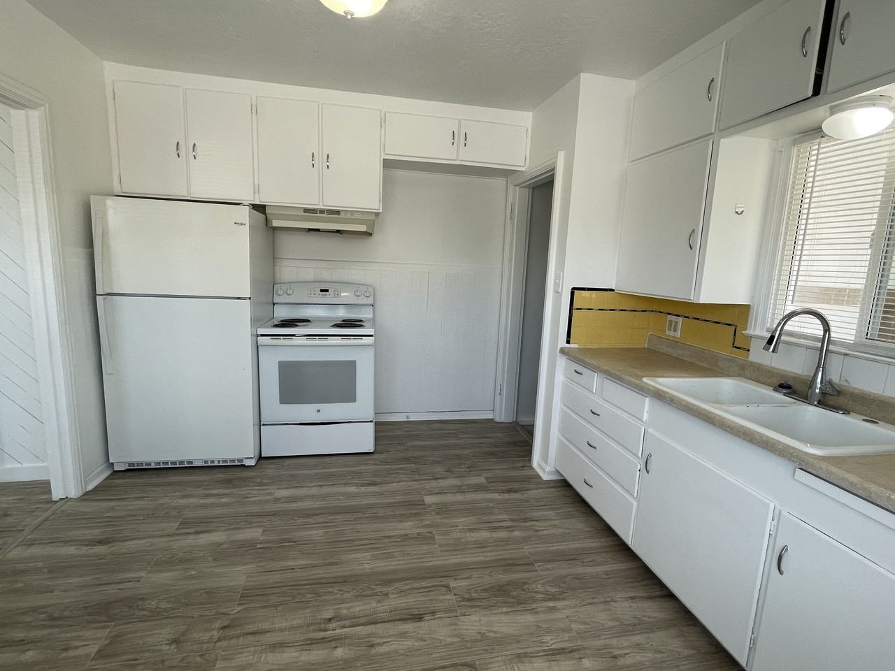 4880 S Wasatch St #1 - Photo 3 of 15