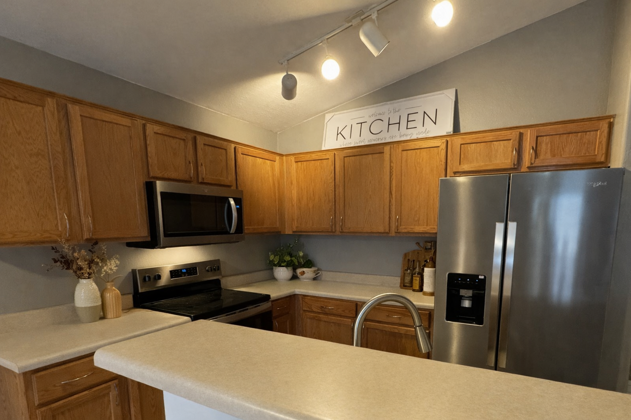 3046 W Grenadine Rd #NA - Photo 2 of 9