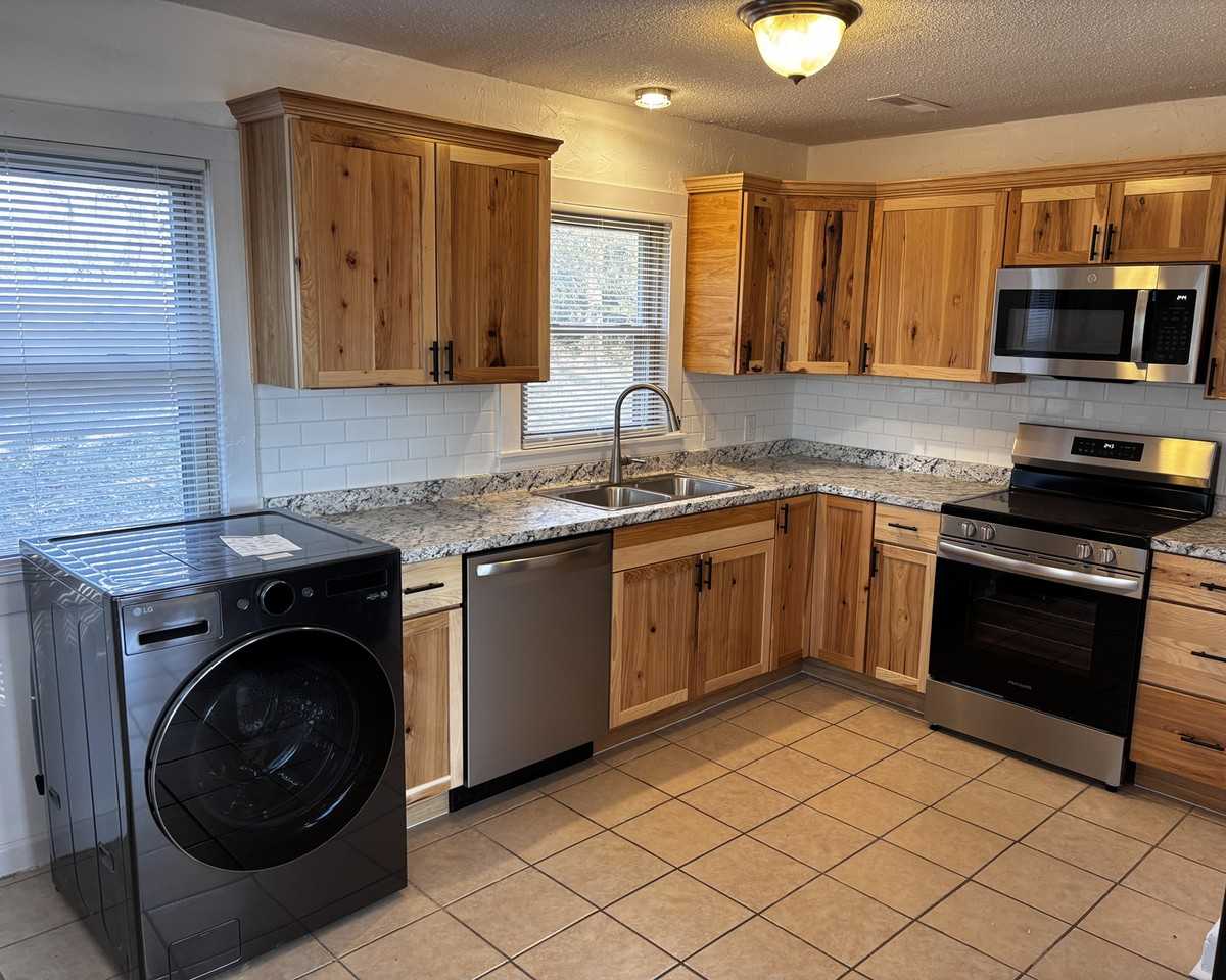 3588 N Jackson Hwy #NA - Photo 2 of 10