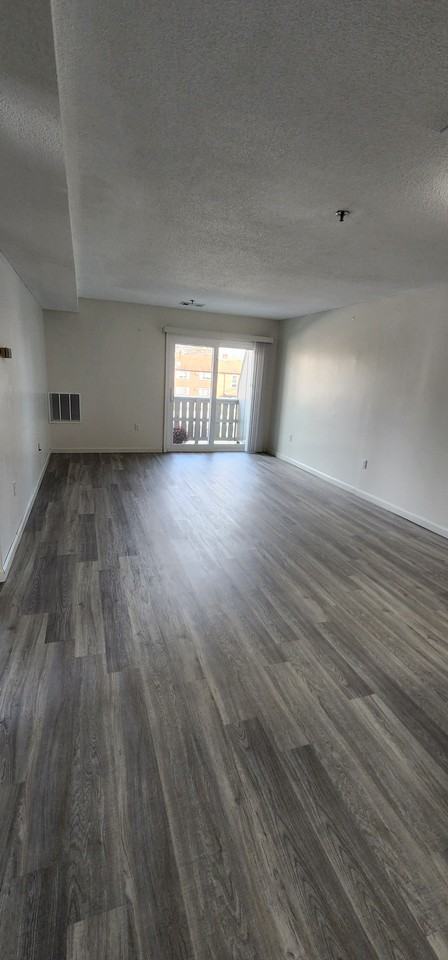 113 Cluff Crossing Rd #26 - Photo 6 of 9