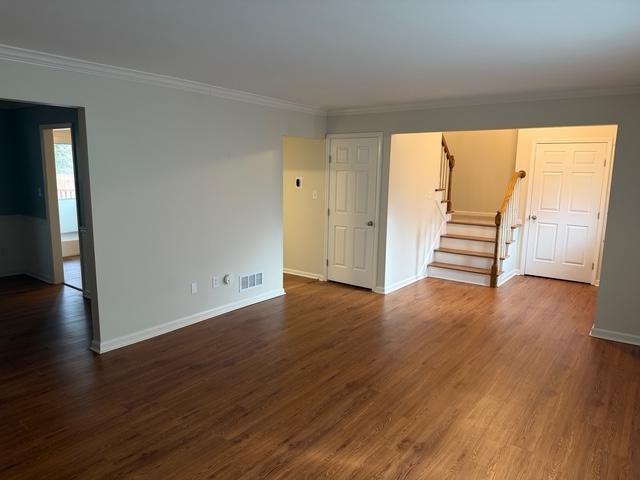 525 Vineleaf Dr - Photo 3 of 20