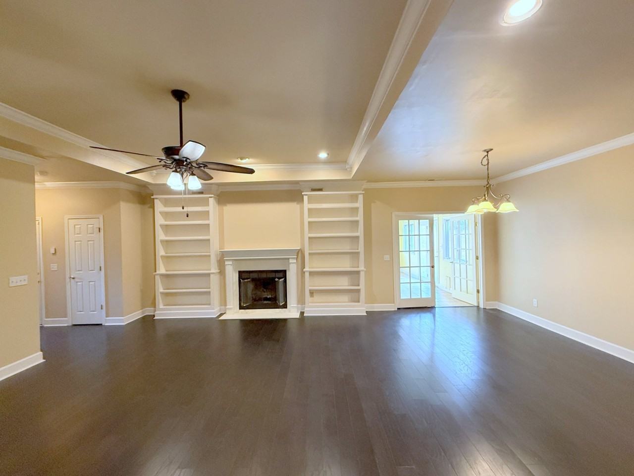 15047 Ashmont Blvd Se #1 - Photo 7 of 27