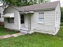 featured image of 4721 Grand Ave #1